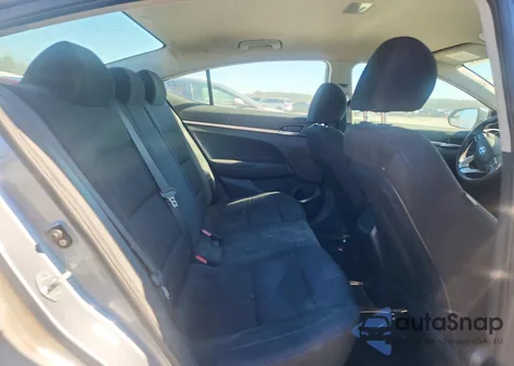 2019 Hyundai Elantra Se z USA, uszkodzony, nr VIN KMHD74LF5KU847785